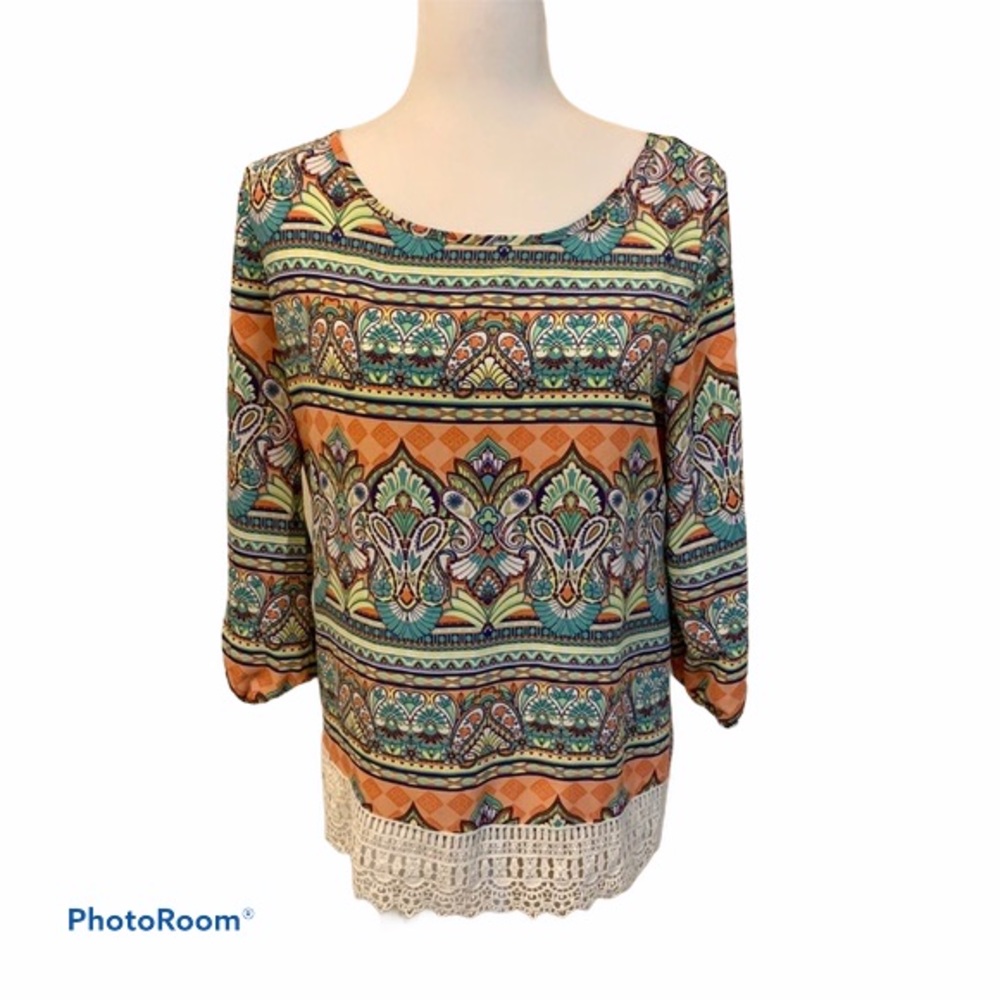 Whimsy Boho Top Aztec Pattern Crochet Trim 3/4 Sleeve